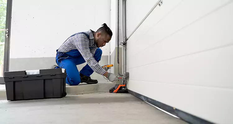 Garage Door Sensor Repair in Jasmine Estates, FL
