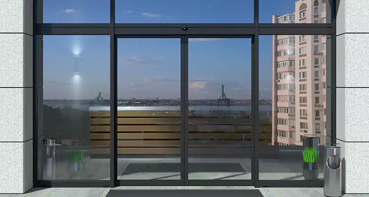 Our Patio Door Casing Repair Services in Jasmine Estates, FL