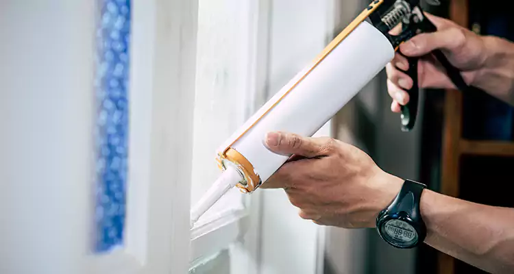 Windows Leaking Air Repair in Jasmine Estates, FL