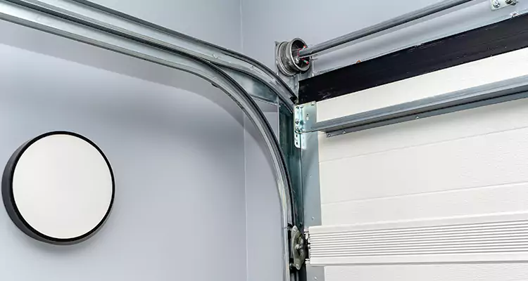 Garage Door Cable Repair Cost in Jasmine Estates, FL