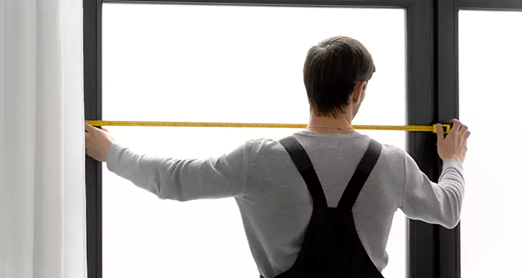 Retractable Deck Screens Repair in Jasmine Estates, FL