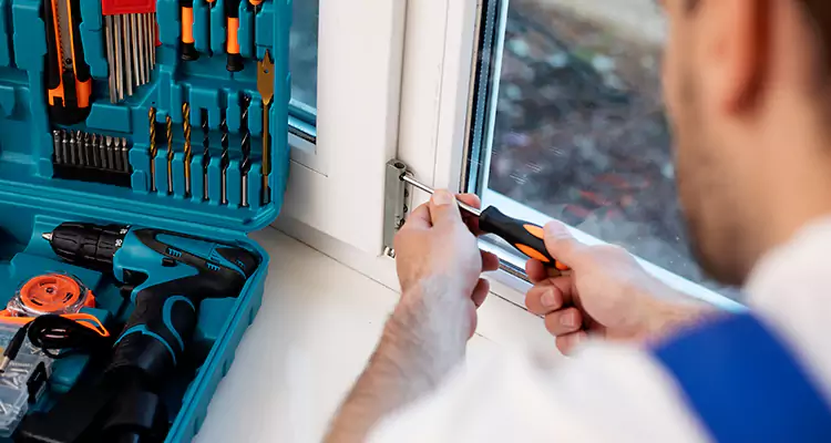 Mirrored Sliding Doors Replacement Expert in Jasmine Estates, FL